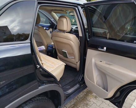 Киа Соренто 2012 в Черновцах на Automoto.ua Черный Киа Соренто, объемом двигателя 2.2 л и пробегом 203 тыс. км за 15500 $, фото 5 на Automoto.ua