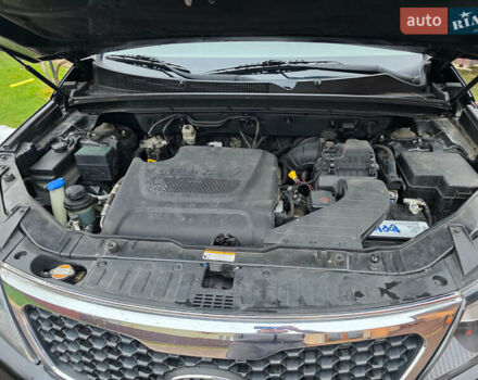 Черный Киа Соренто, объемом двигателя 2.2 л и пробегом 158 тыс. км за 13999 $, фото 10 на Automoto.ua