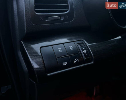 Чорний Кіа Соренто, об'ємом двигуна 2.2 л та пробігом 179 тис. км за 14699 $, фото 11 на Automoto.ua