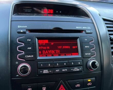 Черный Киа Соренто, объемом двигателя 2.4 л и пробегом 93 тыс. км за 12300 $, фото 13 на Automoto.ua