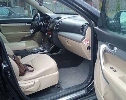 Чорний Кіа Соренто, об'ємом двигуна 2.2 л та пробігом 233 тис. км за 13999 $, фото 33 на Automoto.ua