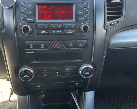 Чорний Кіа Соренто, об'ємом двигуна 2.4 л та пробігом 143 тис. км за 13100 $, фото 10 на Automoto.ua