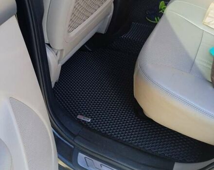 Чорний Кіа Соренто, об'ємом двигуна 2.2 л та пробігом 233 тис. км за 13999 $, фото 67 на Automoto.ua