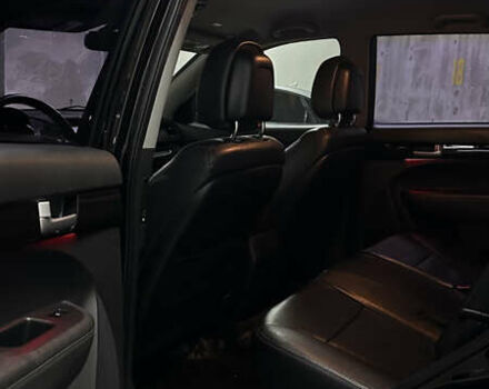 Чорний Кіа Соренто, об'ємом двигуна 2.2 л та пробігом 144 тис. км за 16500 $, фото 5 на Automoto.ua