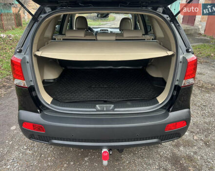 Черный Киа Соренто, объемом двигателя 2.2 л и пробегом 203 тыс. км за 15500 $, фото 26 на Automoto.ua