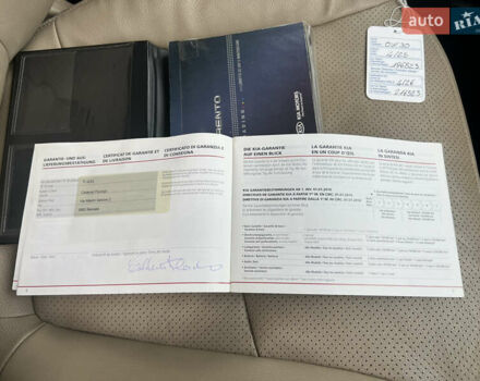 Черный Киа Соренто, объемом двигателя 2.2 л и пробегом 203 тыс. км за 15500 $, фото 36 на Automoto.ua