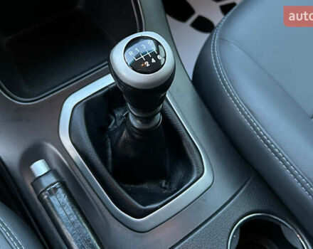 Черный Киа Соренто, объемом двигателя 2.36 л и пробегом 93 тыс. км за 12300 $, фото 15 на Automoto.ua