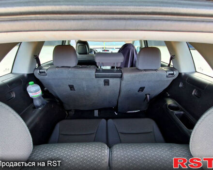 Черный Киа Соренто, объемом двигателя 2.4 л и пробегом 201 тыс. км за 11500 $, фото 12 на Automoto.ua