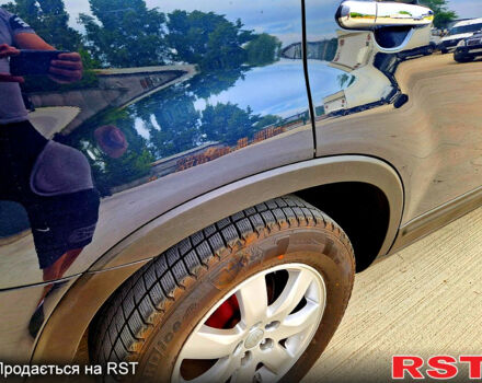 Черный Киа Соренто, объемом двигателя 2.4 л и пробегом 201 тыс. км за 11500 $, фото 10 на Automoto.ua