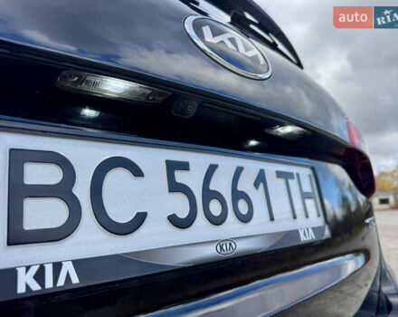 Киа Соренто 2012 в Новояворовск на Automoto.ua Черный Киа Соренто, объемом двигателя 2.2 л и пробегом 233 тыс. км за 16500 $, фото 10 на Automoto.ua