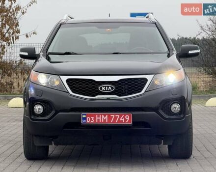 Чорний Кіа Соренто, об'ємом двигуна 2.2 л та пробігом 213 тис. км за 14499 $, фото 4 на Automoto.ua
