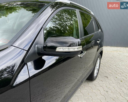 Черный Киа Соренто, объемом двигателя 2.2 л и пробегом 220 тыс. км за 16500 $, фото 4 на Automoto.ua