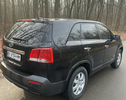 Черный Киа Соренто, объемом двигателя 2.36 л и пробегом 218 тыс. км за 12500 $, фото 7 на Automoto.ua