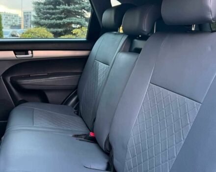 Черный Киа Соренто, объемом двигателя 2.4 л и пробегом 93 тыс. км за 12300 $, фото 20 на Automoto.ua