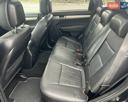 Черный Киа Соренто, объемом двигателя 2.2 л и пробегом 199 тыс. км за 15500 $, фото 17 на Automoto.ua