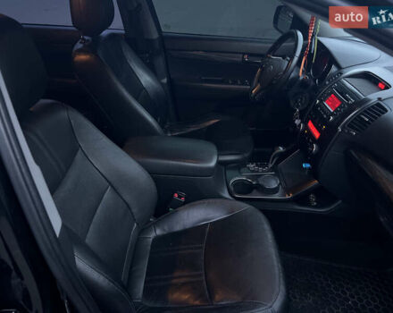 Чорний Кіа Соренто, об'ємом двигуна 2.2 л та пробігом 179 тис. км за 14699 $, фото 20 на Automoto.ua