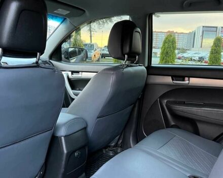 Черный Киа Соренто, объемом двигателя 2.4 л и пробегом 93 тыс. км за 12300 $, фото 19 на Automoto.ua