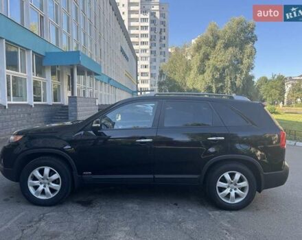 Чорний Кіа Соренто, об'ємом двигуна 2.4 л та пробігом 143 тис. км за 13100 $, фото 4 на Automoto.ua