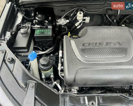 Черный Киа Соренто, объемом двигателя 2.2 л и пробегом 203 тыс. км за 15500 $, фото 45 на Automoto.ua