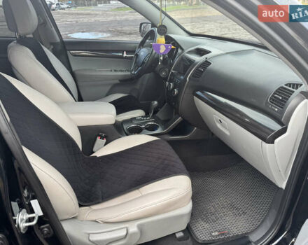 Чорний Кіа Соренто, об'ємом двигуна 2.36 л та пробігом 190 тис. км за 11200 $, фото 9 на Automoto.ua