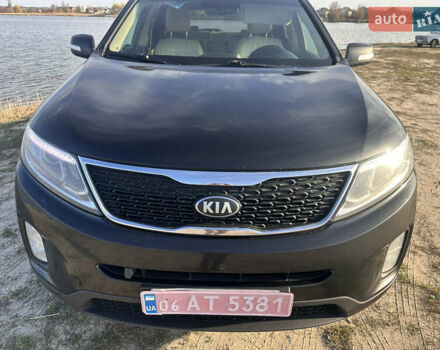 Чорний Кіа Соренто, об'ємом двигуна 2.2 л та пробігом 240 тис. км за 12950 $, фото 5 на Automoto.ua