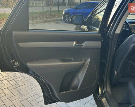 Черный Киа Соренто, объемом двигателя 2.2 л и пробегом 230 тыс. км за 16500 $, фото 20 на Automoto.ua