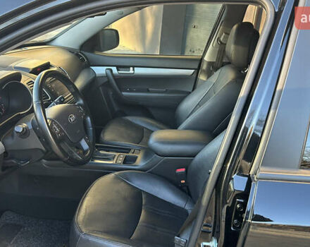 Черный Киа Соренто, объемом двигателя 2.2 л и пробегом 230 тыс. км за 16500 $, фото 14 на Automoto.ua