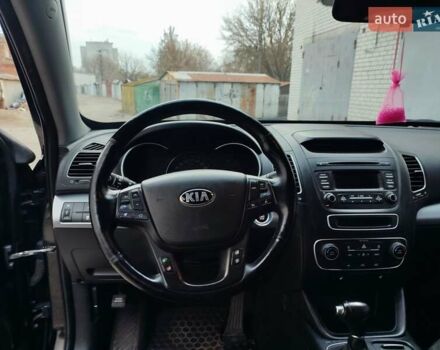 Черный Киа Соренто, объемом двигателя 2.2 л и пробегом 157 тыс. км за 15900 $, фото 3 на Automoto.ua