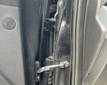 Чорний Кіа Соренто, об'ємом двигуна 2.2 л та пробігом 303 тис. км за 15500 $, фото 17 на Automoto.ua