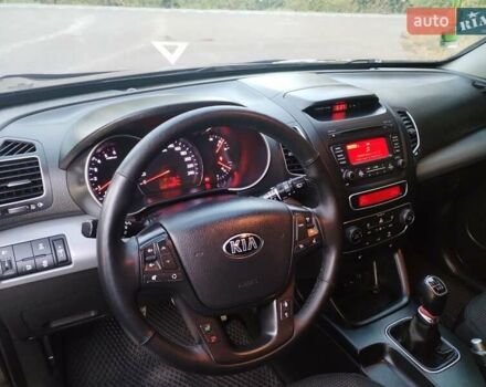 Черный Киа Соренто, объемом двигателя 2.2 л и пробегом 220 тыс. км за 14500 $, фото 23 на Automoto.ua