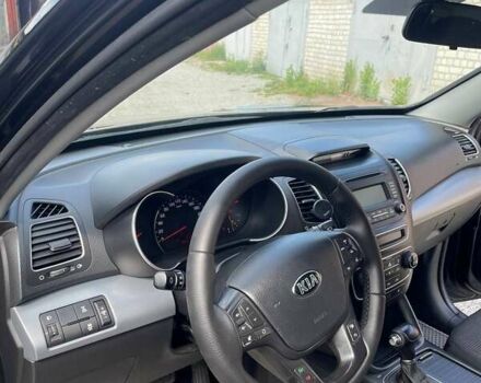 Чорний Кіа Соренто, об'ємом двигуна 2.2 л та пробігом 303 тис. км за 15500 $, фото 21 на Automoto.ua