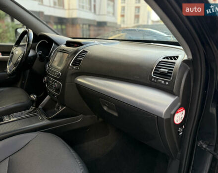 Черный Киа Соренто, объемом двигателя 2.2 л и пробегом 208 тыс. км за 16850 $, фото 59 на Automoto.ua