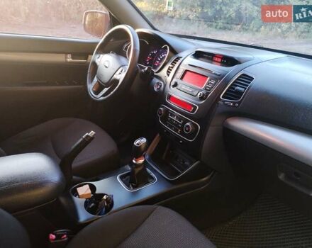 Черный Киа Соренто, объемом двигателя 2.2 л и пробегом 220 тыс. км за 14500 $, фото 19 на Automoto.ua