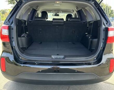 Черный Киа Соренто, объемом двигателя 2 л и пробегом 189 тыс. км за 17500 $, фото 5 на Automoto.ua