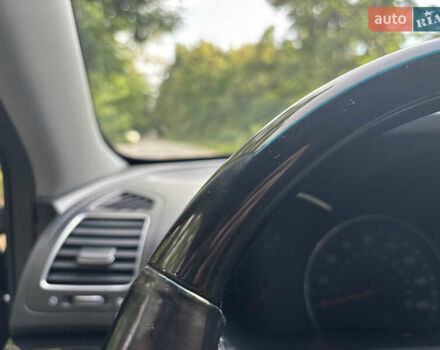 Черный Киа Соренто, объемом двигателя 2.36 л и пробегом 270 тыс. км за 13000 $, фото 19 на Automoto.ua