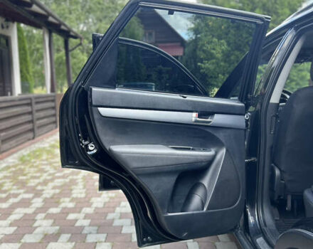 Черный Киа Соренто, объемом двигателя 2.2 л и пробегом 250 тыс. км за 16200 $, фото 15 на Automoto.ua