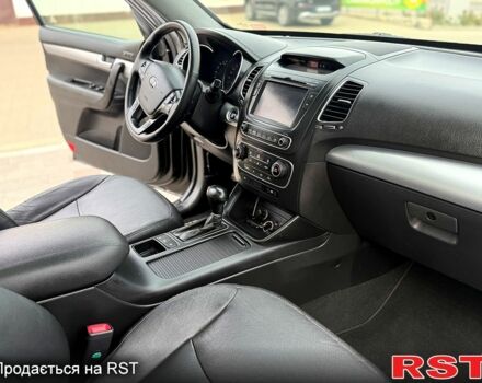 Черный Киа Соренто, объемом двигателя 2.2 л и пробегом 145 тыс. км за 18700 $, фото 5 на Automoto.ua
