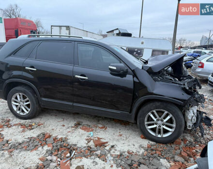 Черный Киа Соренто, объемом двигателя 2.36 л и пробегом 156 тыс. км за 5600 $, фото 6 на Automoto.ua