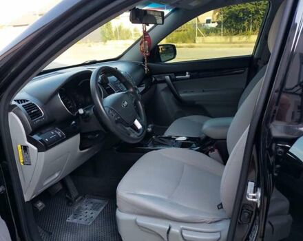 Черный Киа Соренто, объемом двигателя 2.36 л и пробегом 171 тыс. км за 14300 $, фото 10 на Automoto.ua