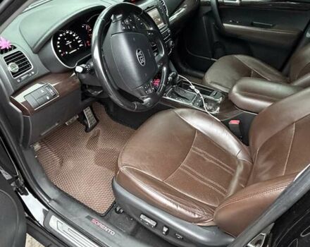 Черный Киа Соренто, объемом двигателя 2.2 л и пробегом 234 тыс. км за 17800 $, фото 8 на Automoto.ua