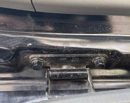 Чорний Кіа Соренто, об'ємом двигуна 2.2 л та пробігом 303 тис. км за 15500 $, фото 15 на Automoto.ua