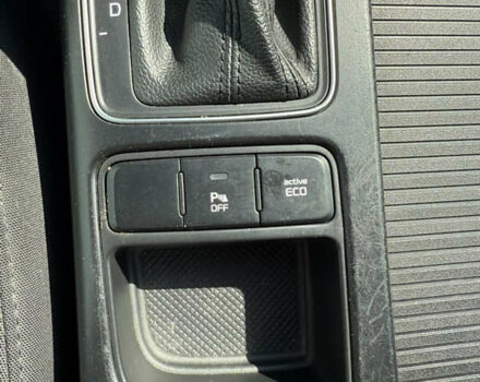 Черный Киа Соренто, объемом двигателя 2.2 л и пробегом 77 тыс. км за 16600 $, фото 27 на Automoto.ua