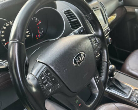 Кіа Соренто 2013 у Стрые на Automoto.ua Чорний Кіа Соренто, об'ємом двигуна 2.2 л та пробігом 255 тис. км за 16999 $, фото 11 на Automoto.ua