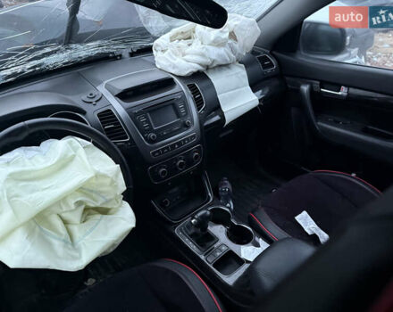 Черный Киа Соренто, объемом двигателя 2.36 л и пробегом 156 тыс. км за 5600 $, фото 5 на Automoto.ua