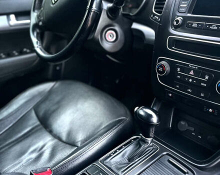 Черный Киа Соренто, объемом двигателя 2.2 л и пробегом 245 тыс. км за 16000 $, фото 21 на Automoto.ua