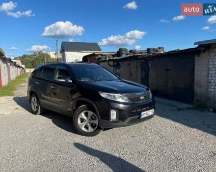 Чорний Кіа Соренто, об'ємом двигуна 2.2 л та пробігом 303 тис. км за 15500 $, фото 2 на Automoto.ua