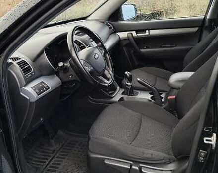 Киа Соренто 2014 в Киеве на Automoto.ua Черный Киа Соренто, объемом двигателя 2.2 л и пробегом 234 тыс. км за 14800 $, фото 9 на Automoto.ua