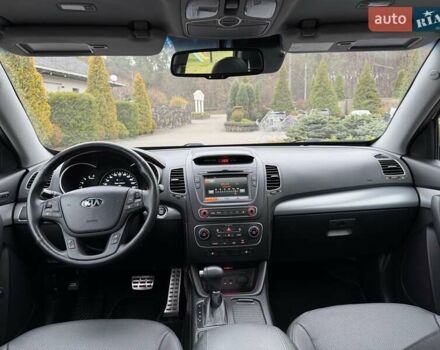 Чорний Кіа Соренто, об'ємом двигуна 2.2 л та пробігом 114 тис. км за 20200 $, фото 21 на Automoto.ua