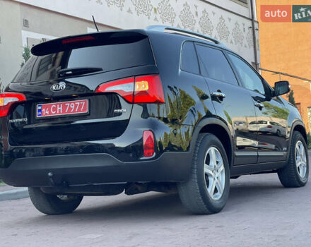 Чорний Кіа Соренто, об'ємом двигуна 2.2 л та пробігом 225 тис. км за 16750 $, фото 28 на Automoto.ua