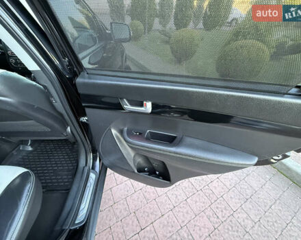 Чорний Кіа Соренто, об'ємом двигуна 2.2 л та пробігом 233 тис. км за 17400 $, фото 44 на Automoto.ua
